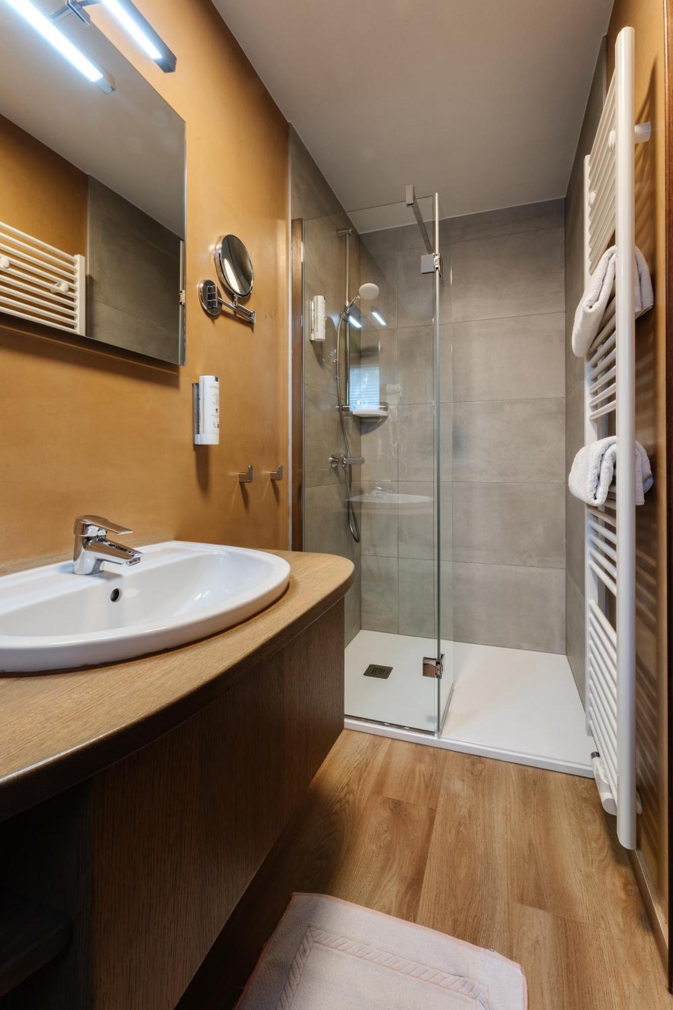 Hotel Steineweiher St. Vith Ngoại thất bức ảnh